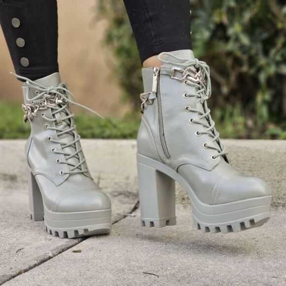 Women's Platform Heel Boots Chunky Ankle Lace Up Olive Color - Picture 1 of 6